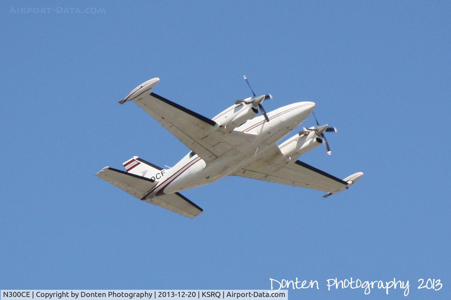 N300CE, 1980 Piper PA-31T1 Cheyenne 1 C/N 31T-8004028, Piper Cheyenne (N300CE) departs Sarasota-Bradenton International Airport enroute to Lake City Gateway