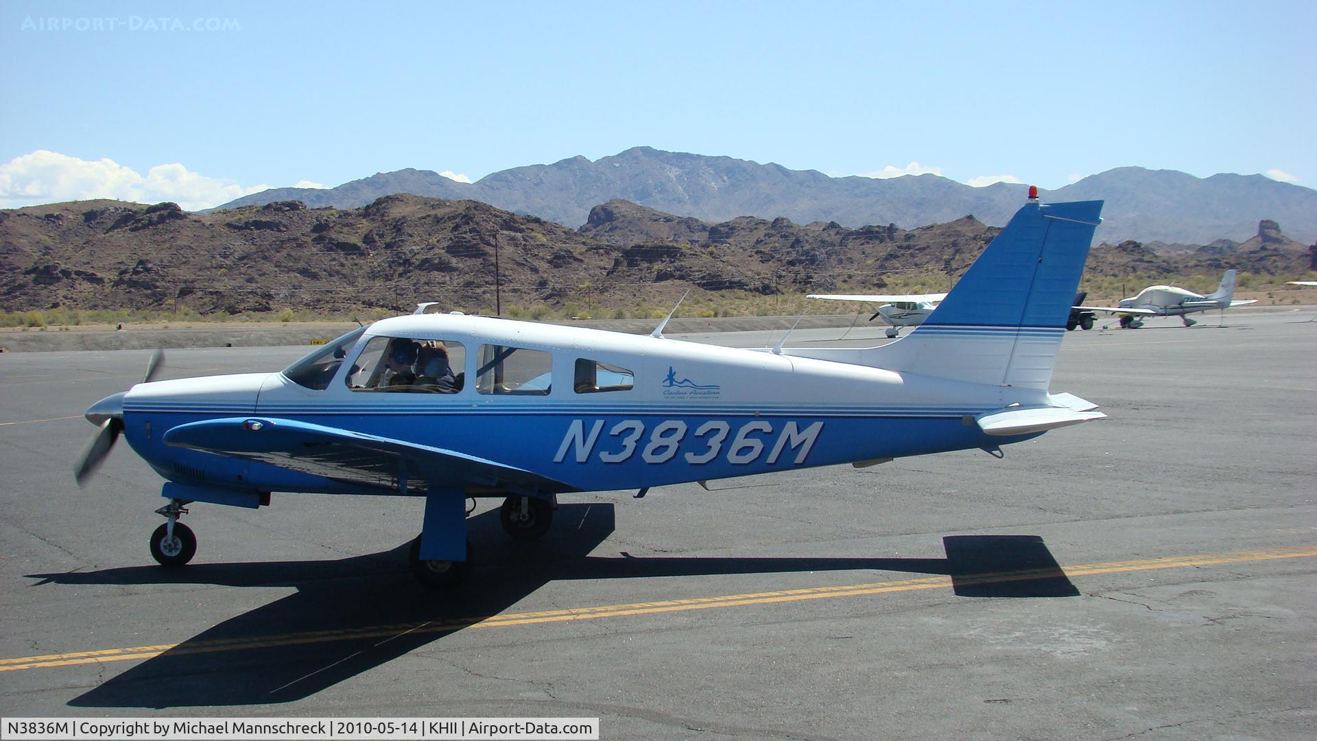 N3836M, 1978 Piper PA-28R-201 Cherokee Arrow III C/N 28R-7837139, Taxing on Ramp