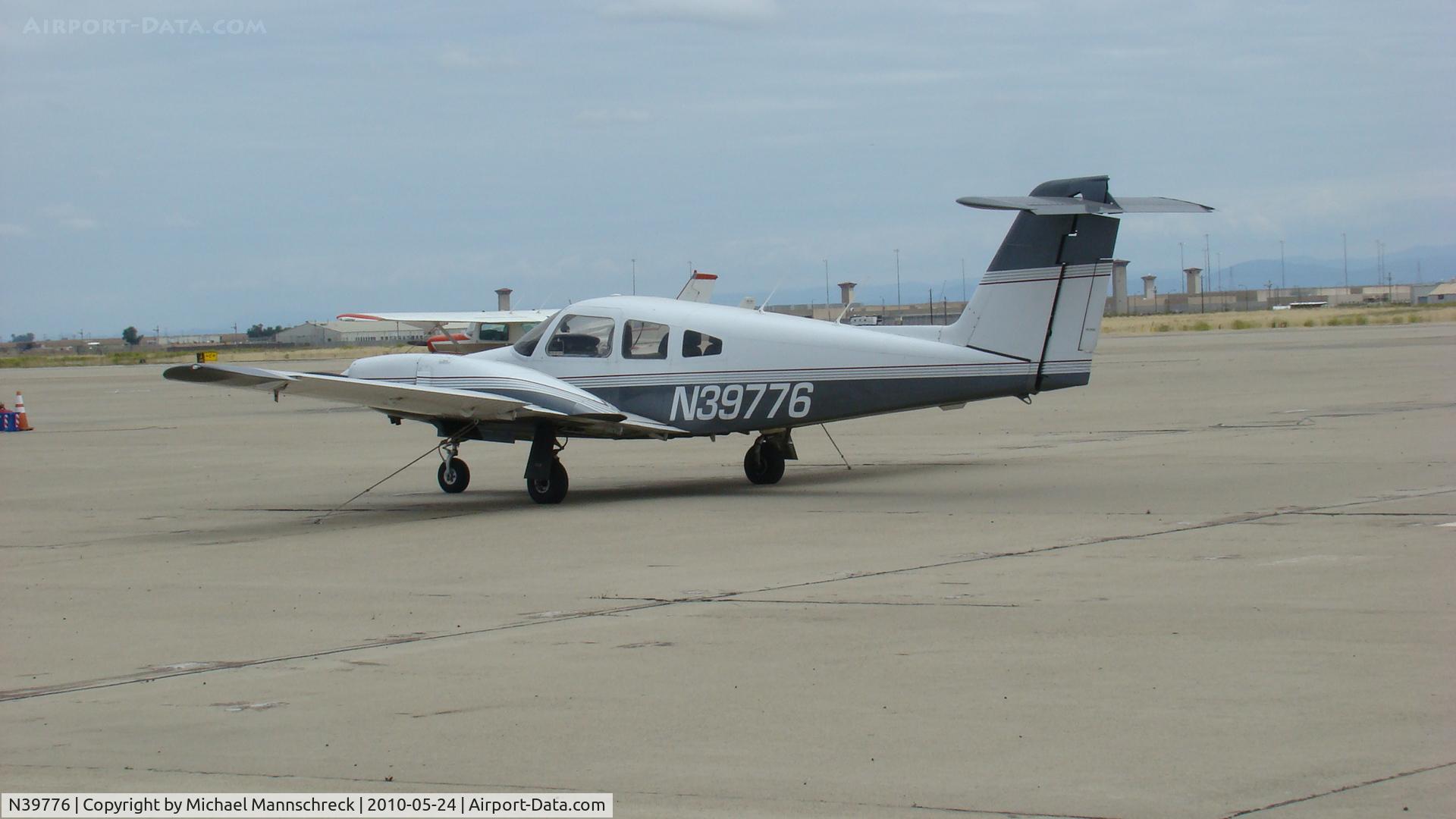 N39776, 1978 Piper PA-44-180 Seminole C/N 44-7995030, Parked at Castle Airforce Base