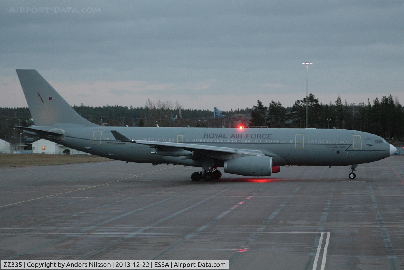 ZZ335, 2012 Airbus KC2 Voyager (A330-243MRTT) C/N 1334, Requesting taxi clearance.