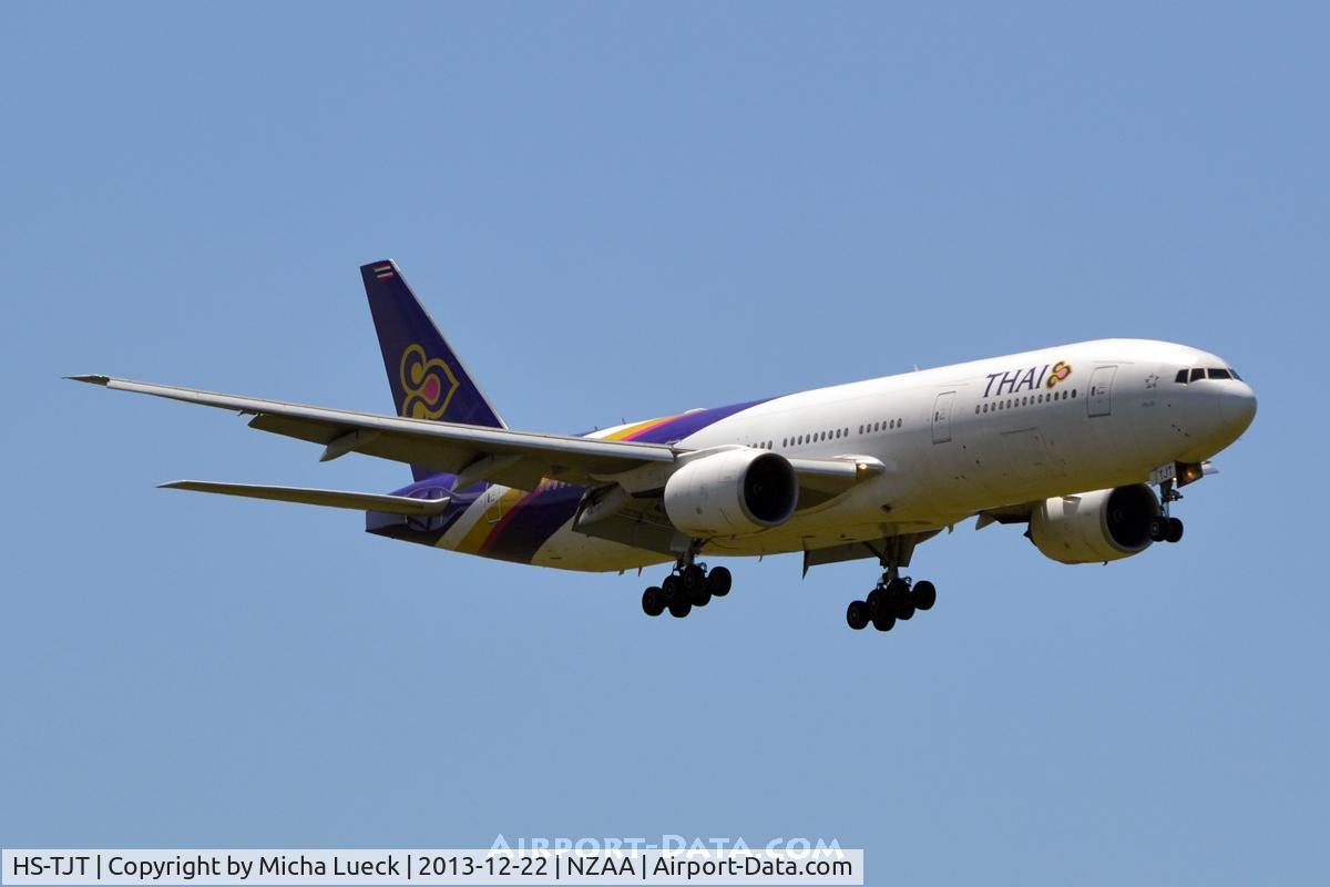 HS-TJT, 2006 Boeing 777-2D7/ER C/N 34588, At Auckland