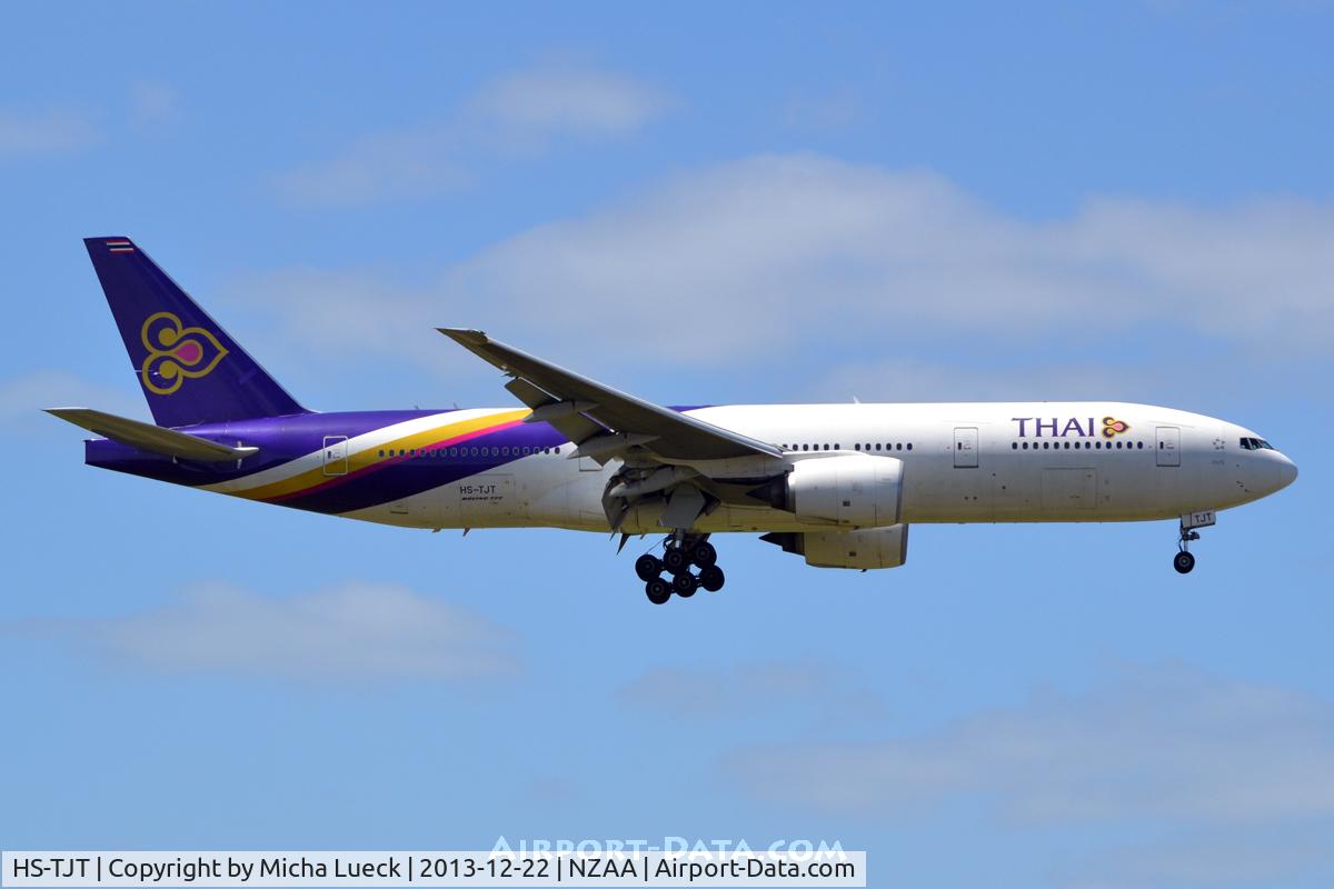 HS-TJT, 2006 Boeing 777-2D7/ER C/N 34588, At Auckland