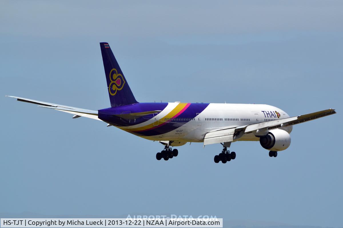 HS-TJT, 2006 Boeing 777-2D7/ER C/N 34588, At Auckland