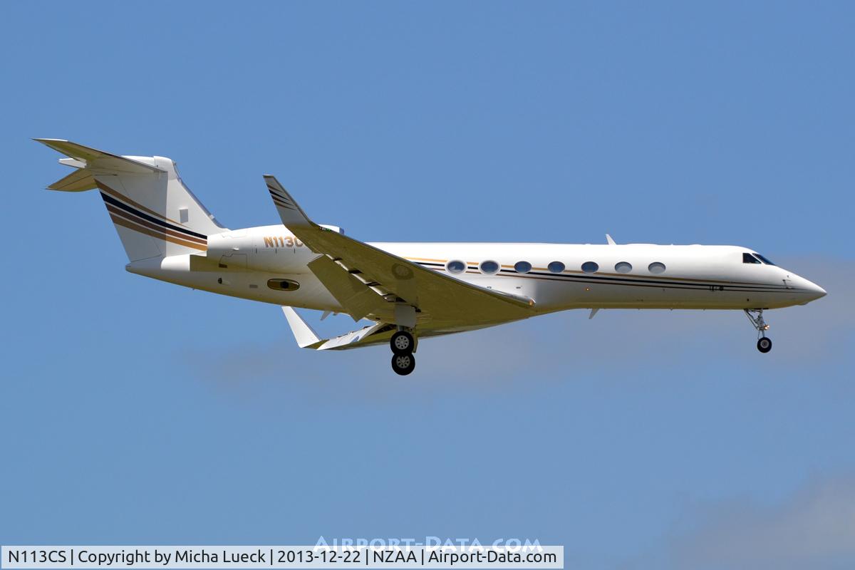 N113CS, 2007 Gulfstream Aerospace GV-SP (G550) C/N 5154, At Auckland