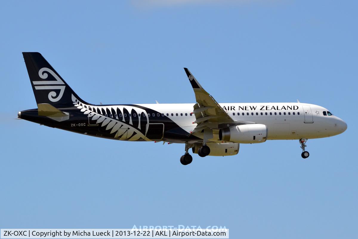 ZK-OXC, 2013 Airbus A320-232 C/N 5847, At Auckland