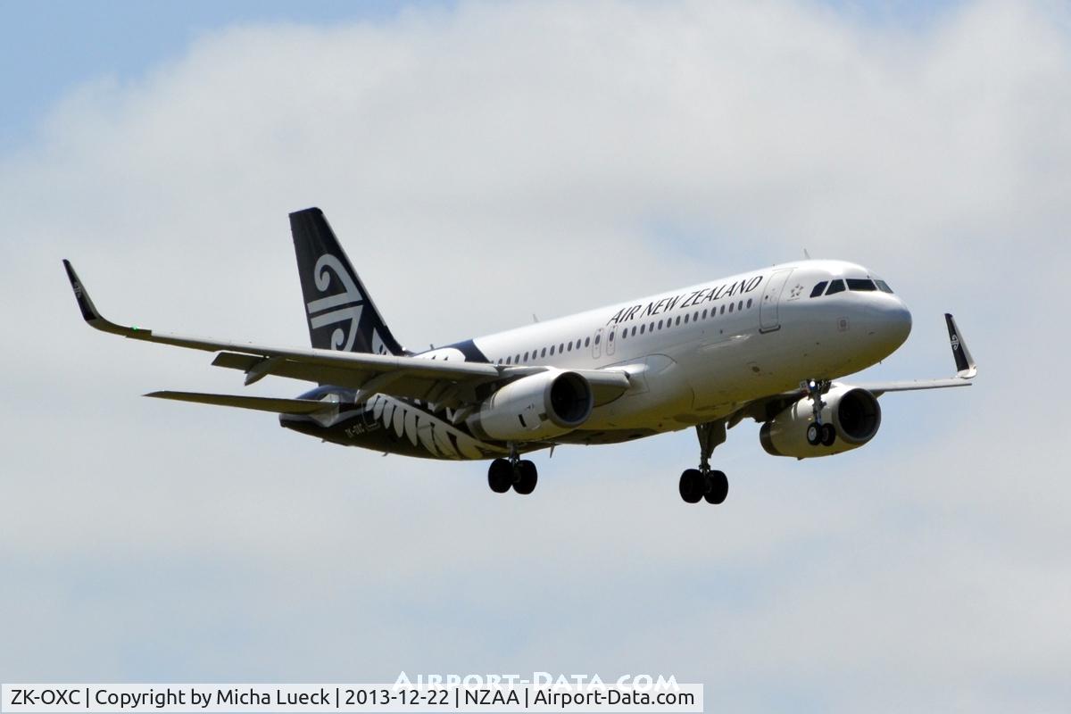 ZK-OXC, 2013 Airbus A320-232 C/N 5847, At Auckland