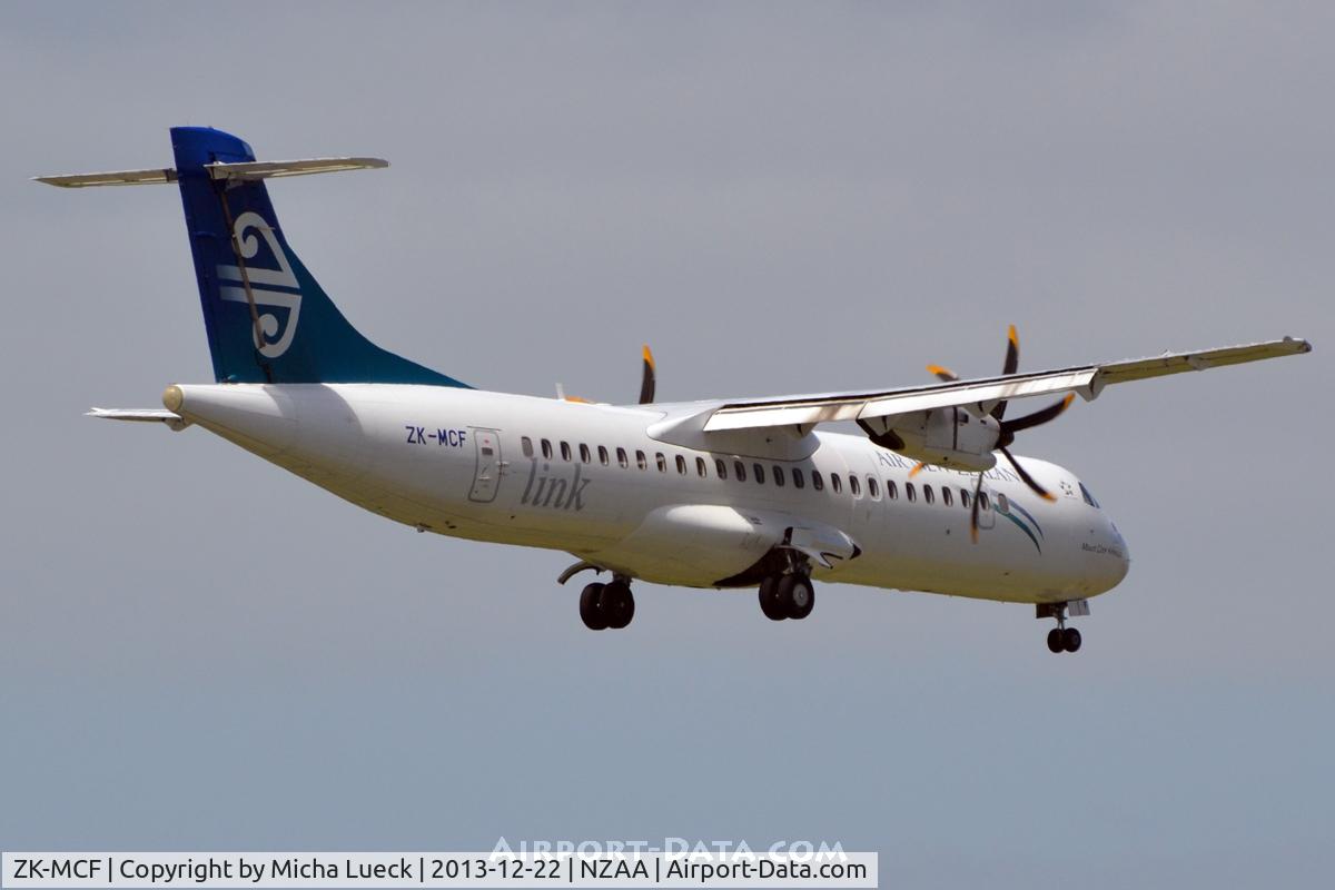 ZK-MCF, 1999 ATR 72-212A C/N 600, At Auckland