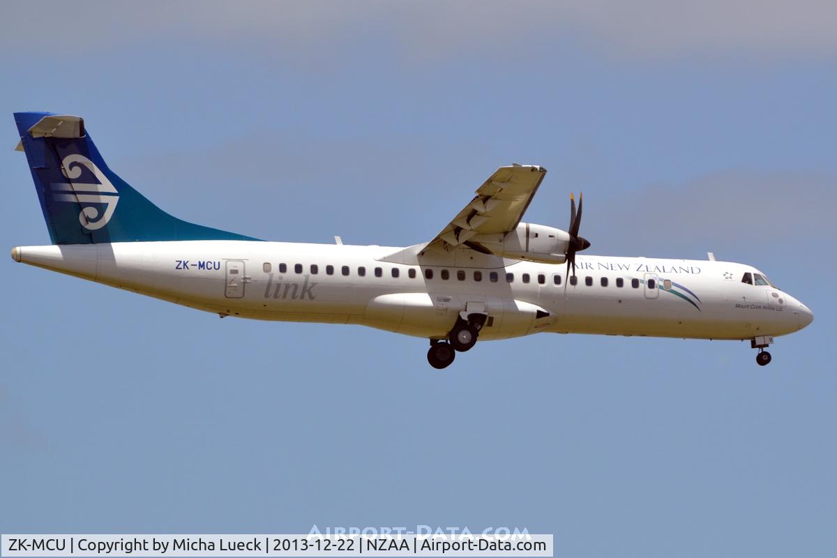 ZK-MCU, 2000 ATR 72-212A C/N 632, At Auckland