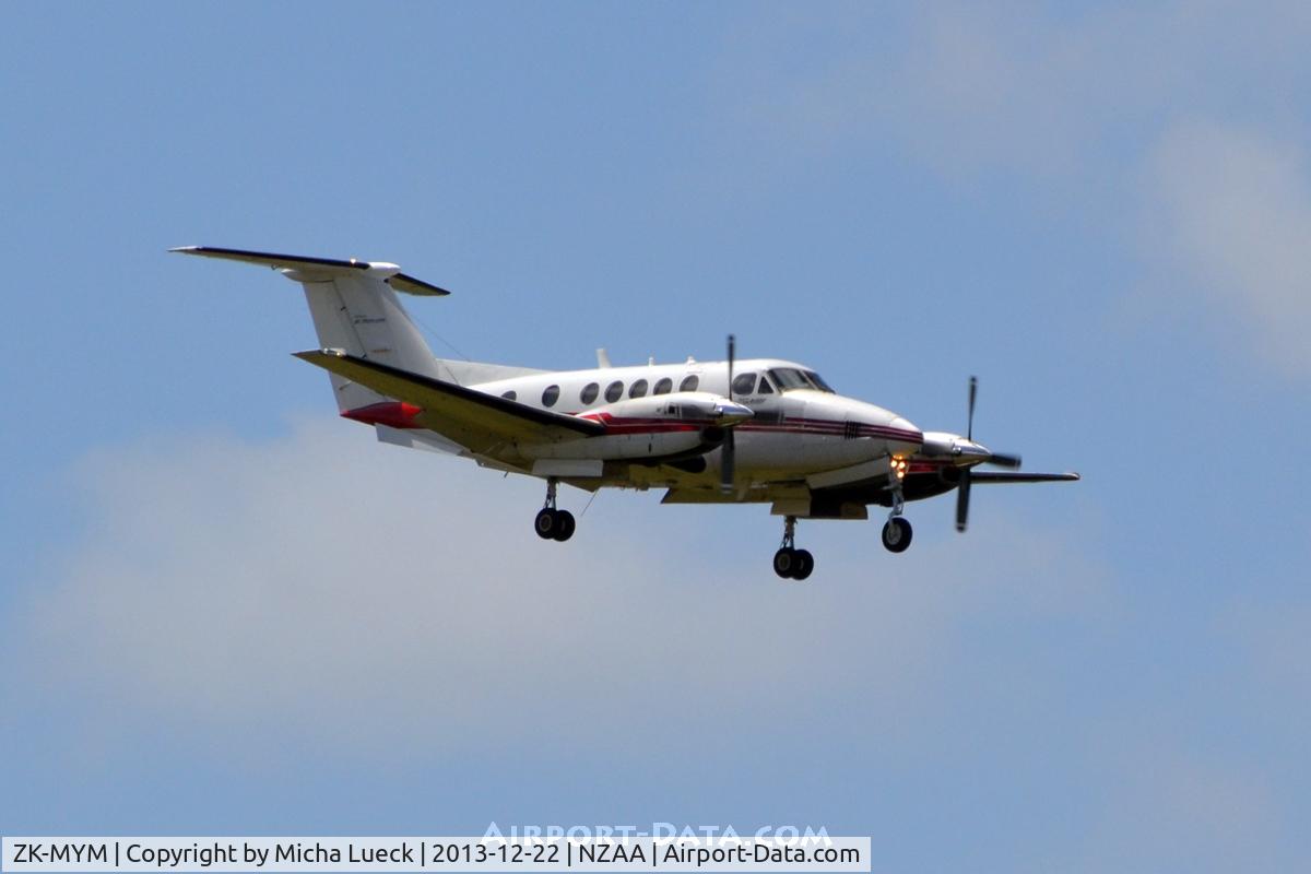 ZK-MYM, 1993 Beech B200 King Air C/N BB-1466, At Auckland