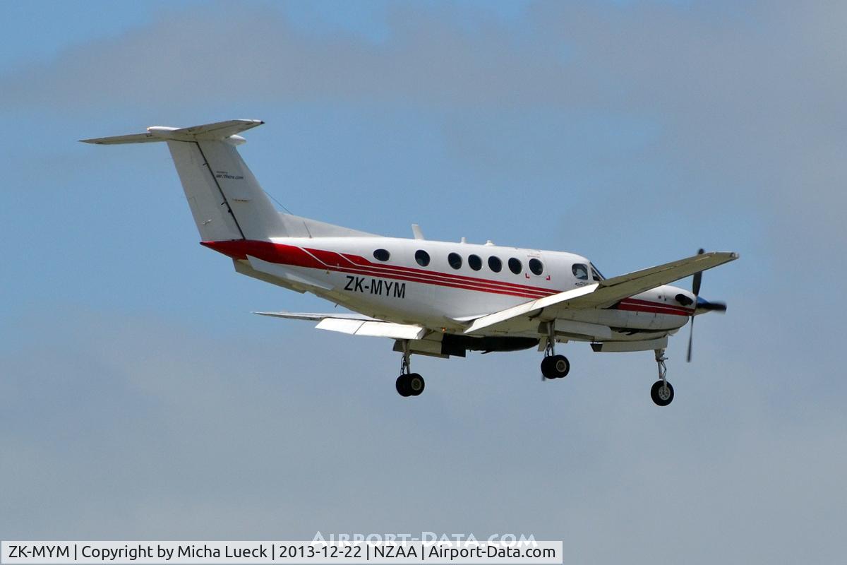 ZK-MYM, 1993 Beech B200 King Air C/N BB-1466, At Auckland