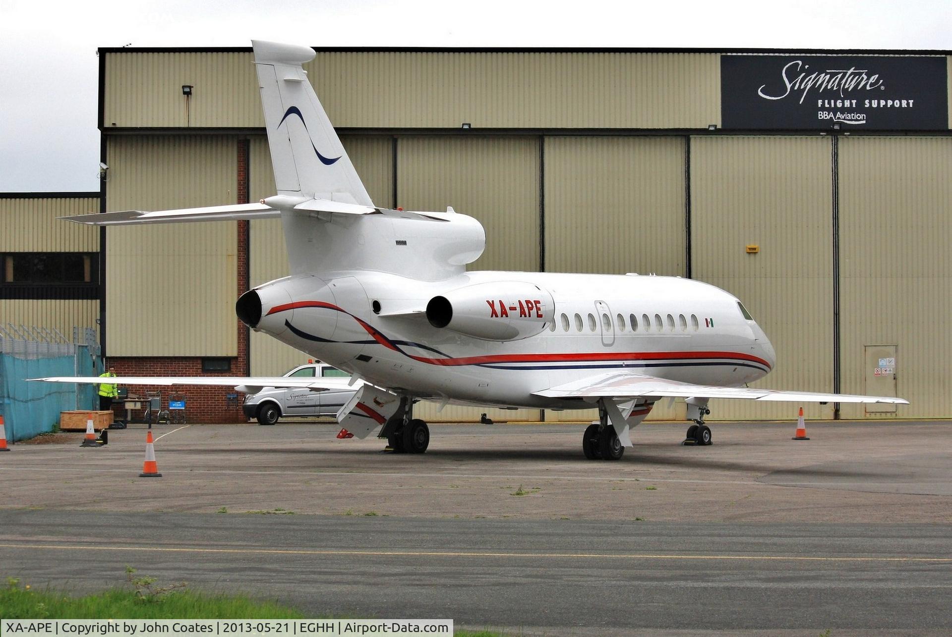 XA-APE, 1999 Dassault Falcon 900B C/N 178, Parked at Signatures