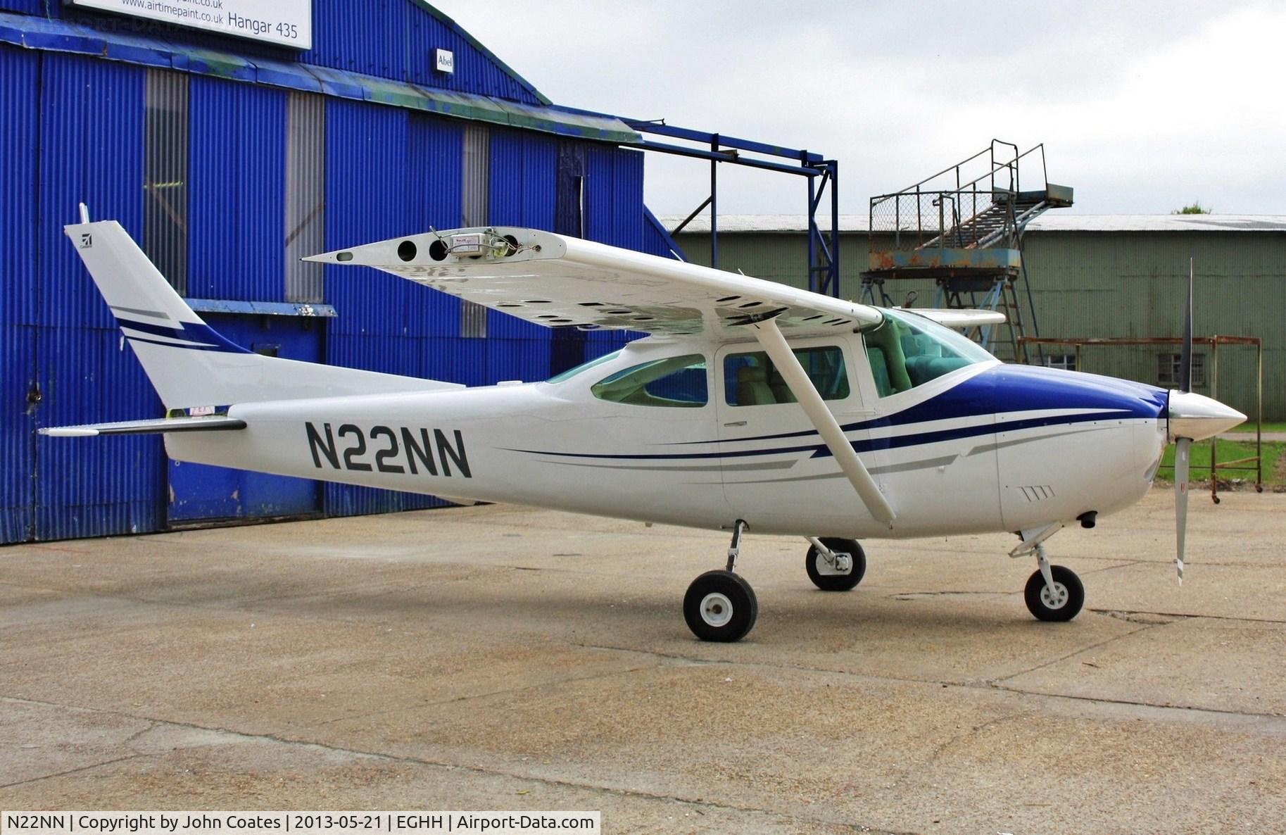 N22NN, 1975 Cessna 182P Skylane C/N 18263497, Just repainted