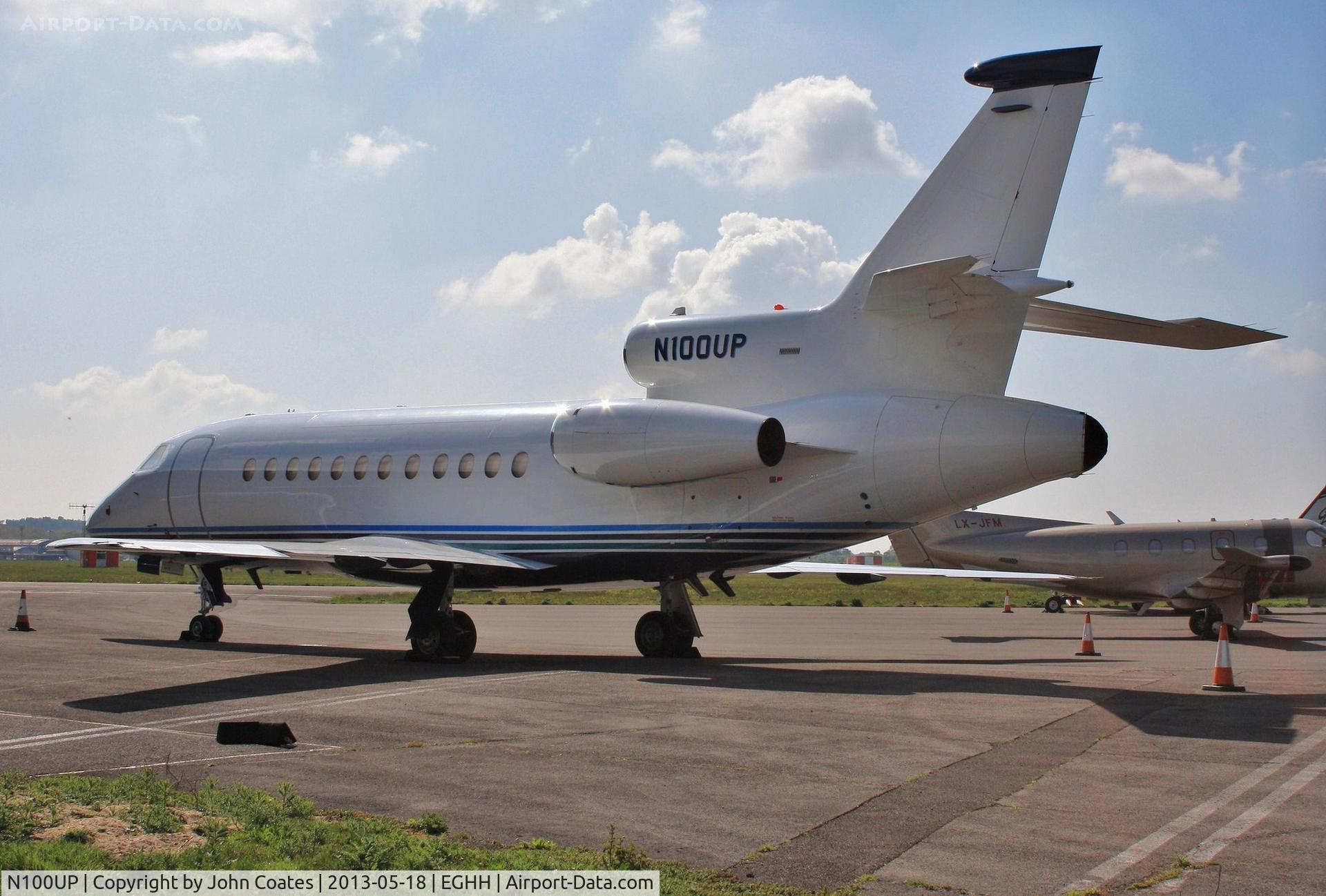 N100UP, 1988 Dassault Falcon 900 C/N 44, Parked at Signatures