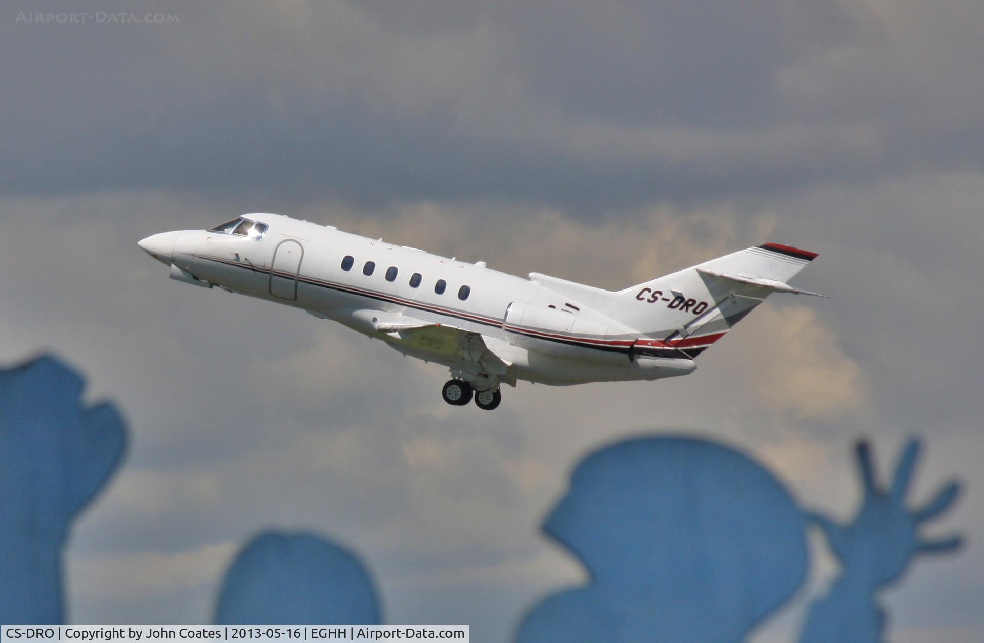 CS-DRO, 2006 Raytheon Hawker 800XP C/N 258775, Adventure Wonderland folk wave goodbye!