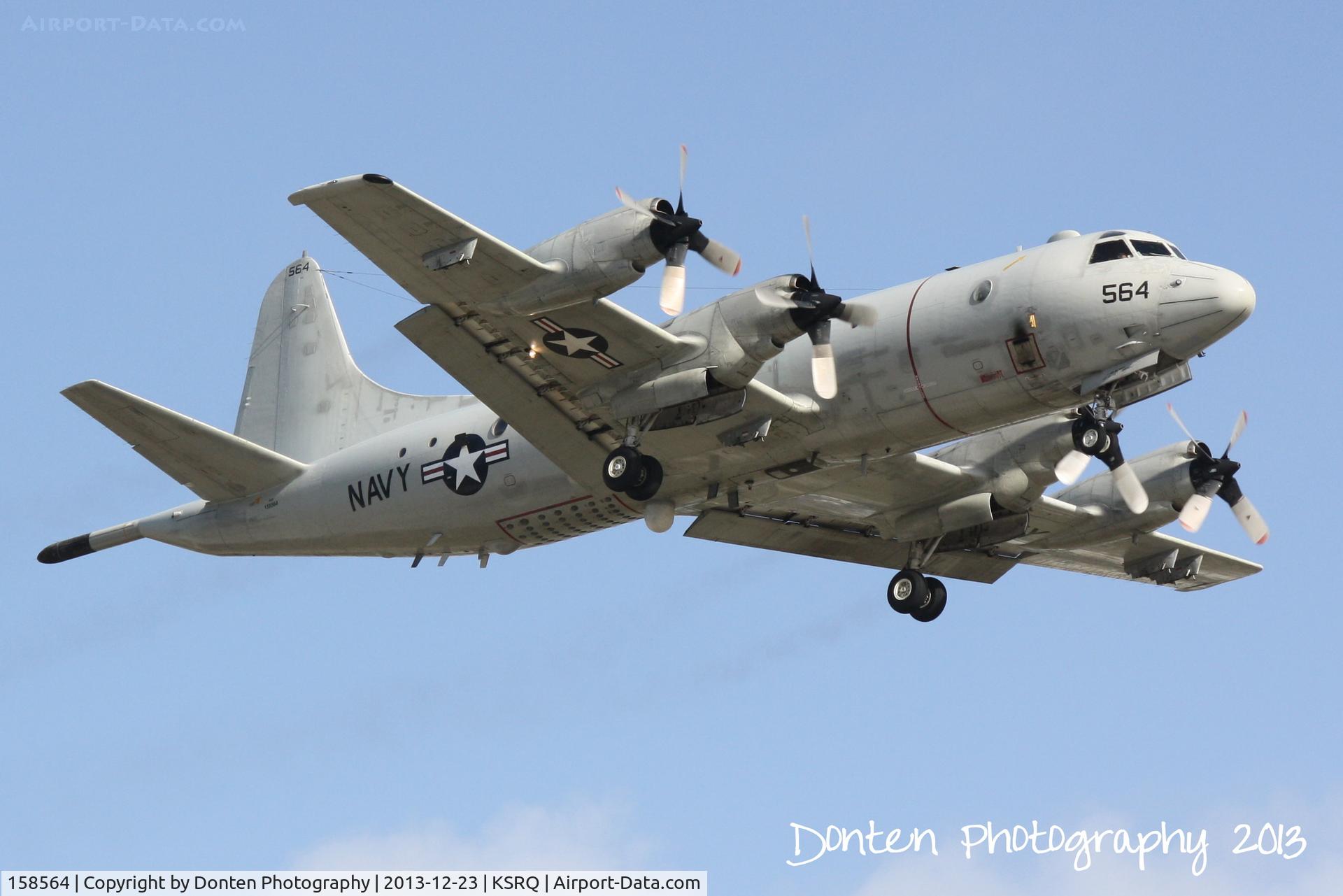 158564, Lockheed P-3C Orion C/N 285A-5573, US Navy P-3 Orion ( 158564) approaches Sarasota-Bradenton International Airport