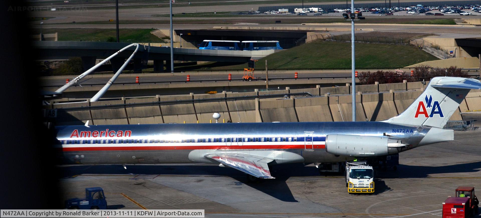 N472AA, 1988 McDonnell Douglas MD-82 (DC-9-82) C/N 49647, DFW TX