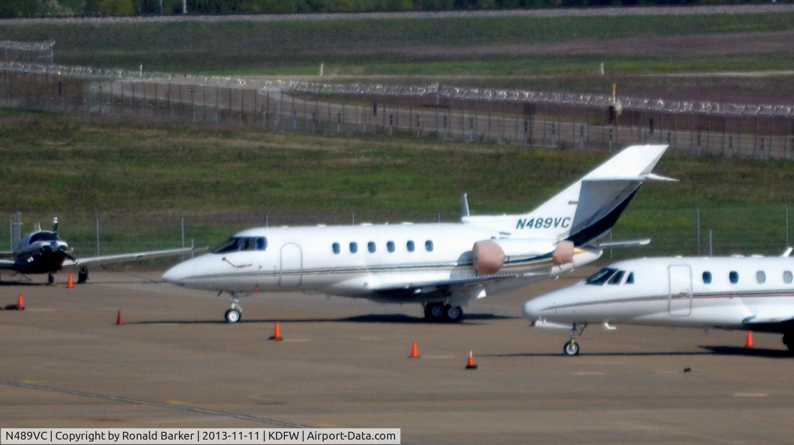 N489VC, 1999 Raytheon Hawker 800XP C/N 258443, Parking ramp, DFW