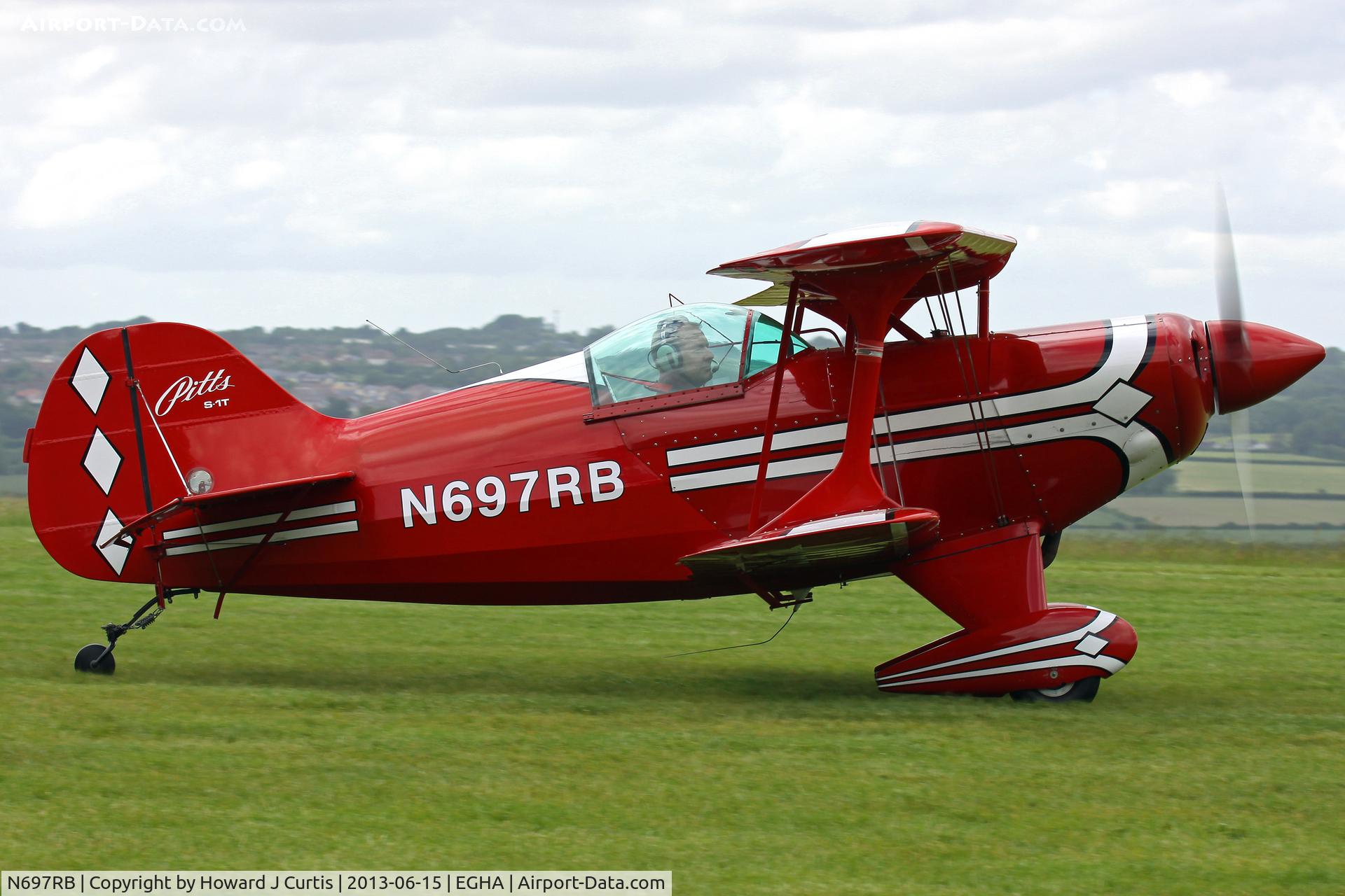 N697RB, 1986 Pitts S-1T Special C/N 1042, Privately owned, at the aerobatic competition here.