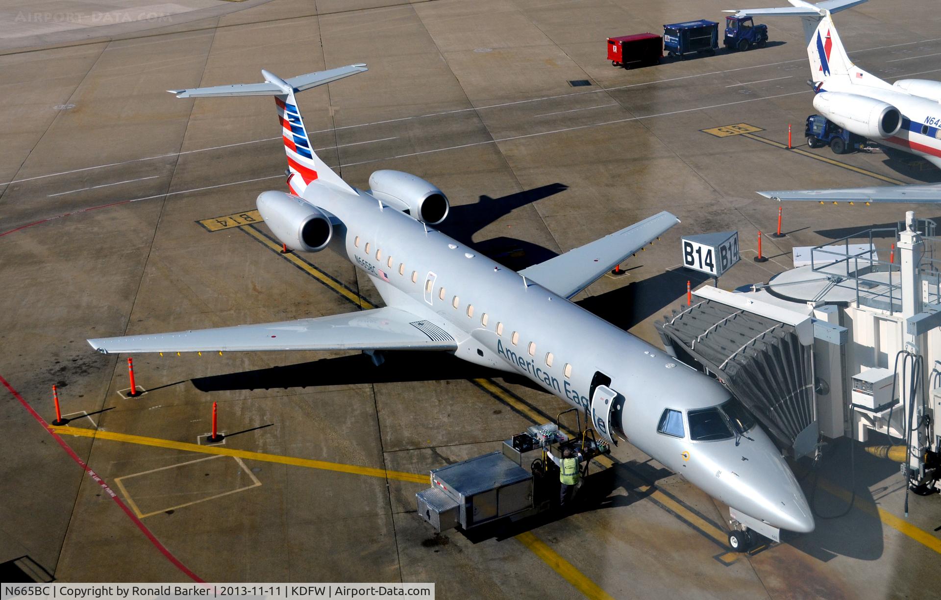 N665BC, 2004 Embraer ERJ-145LR (EMB-145LR) C/N 145783, Gate B14  DFW