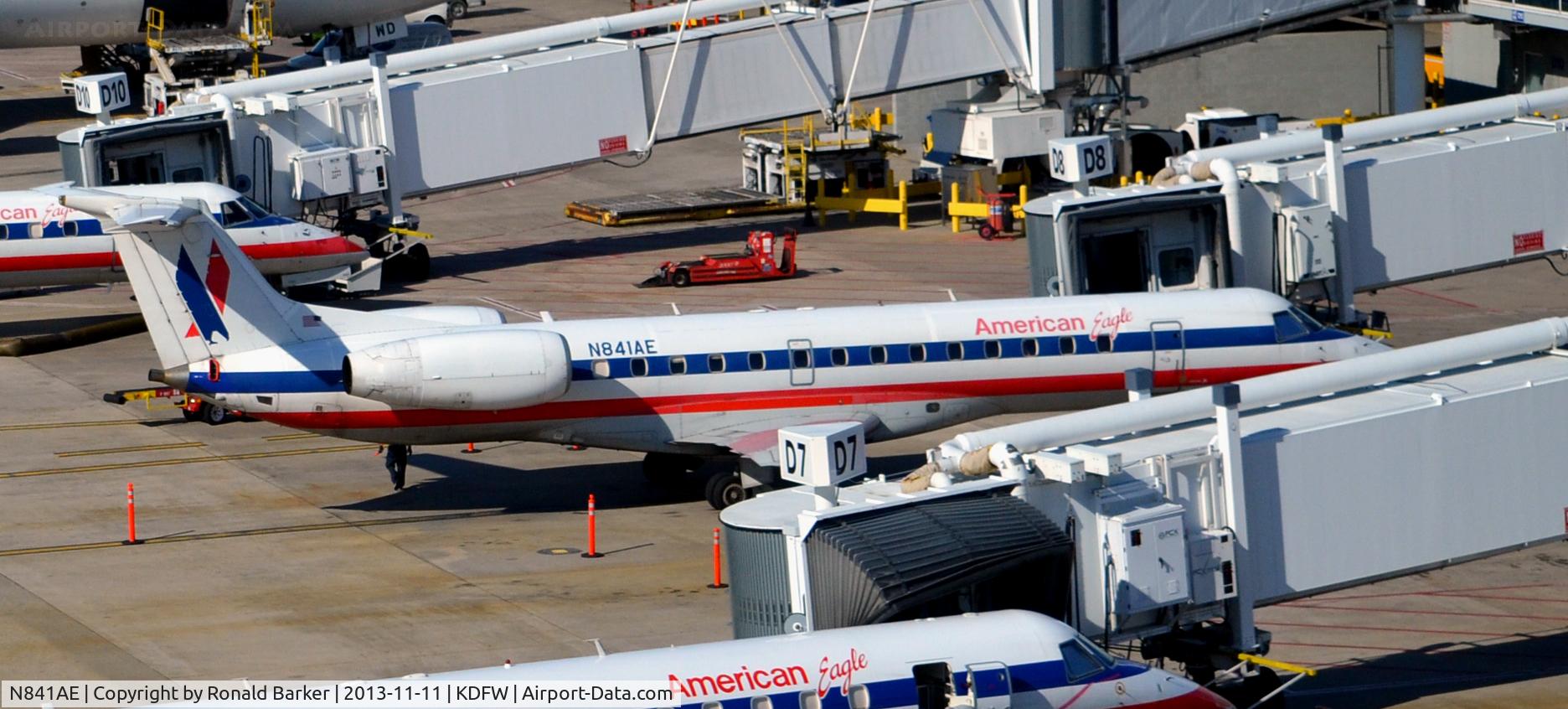 N841AE, 2002 Embraer ERJ-140LR (EMB-135KL) C/N 145667, Gate D8 DFW