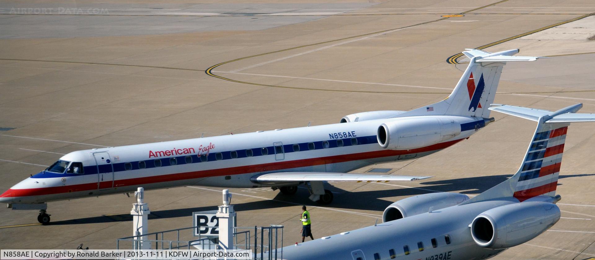 N858AE, 2003 Embraer ERJ-140LR (EMB-135KL) C/N 145754, Taxi DFW