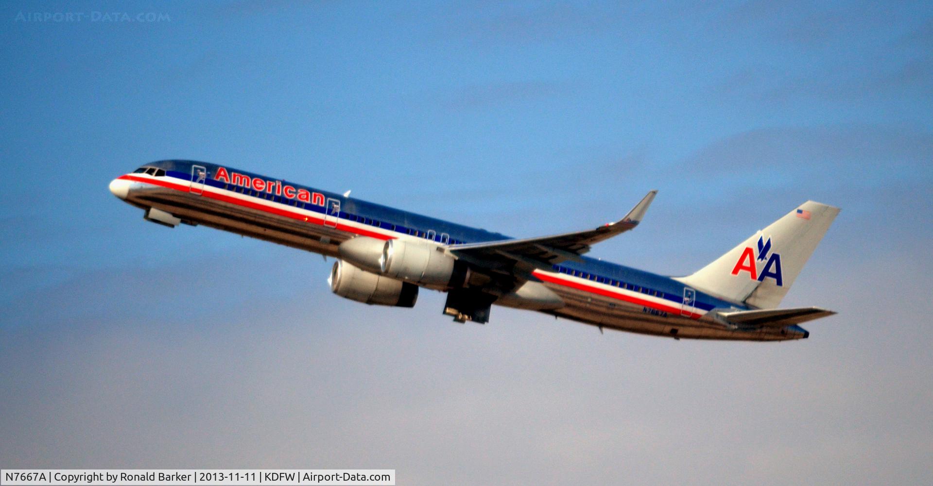 N7667A, 1992 Boeing 757-223 C/N 25301, Takeoff DFW