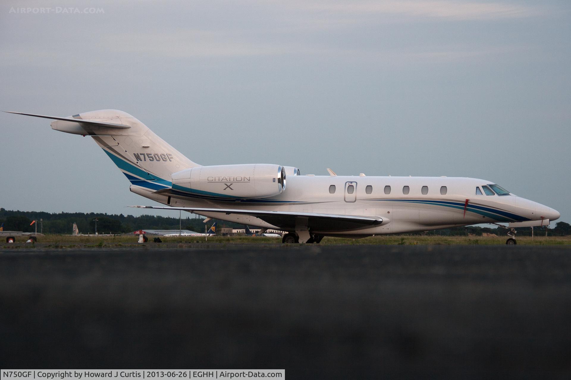 N750GF, 2005 Cessna 750 Citation X C/N 750-0244, Low level shot.