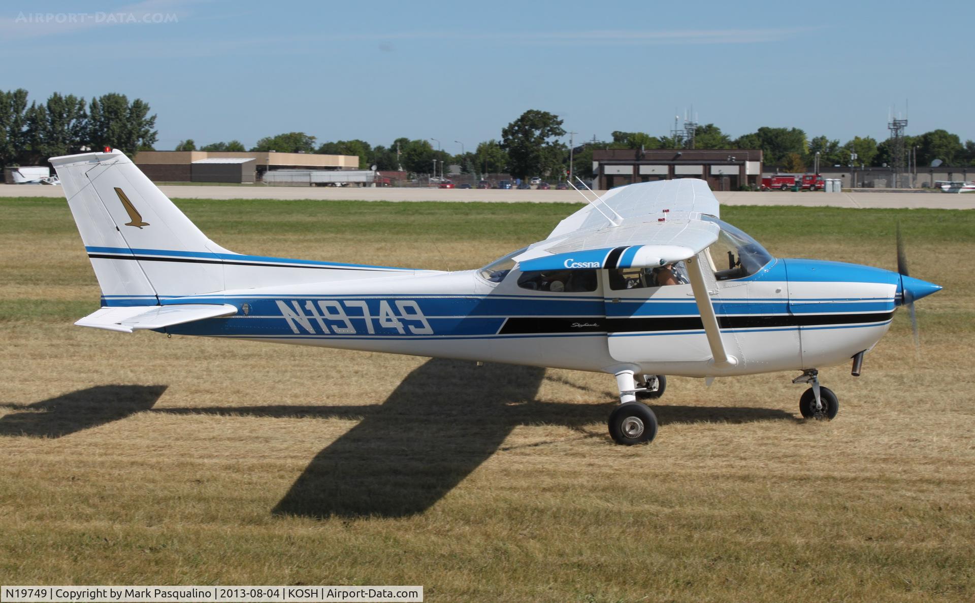 N19749, 1972 Cessna 172L C/N 17260720, Cessna 172L