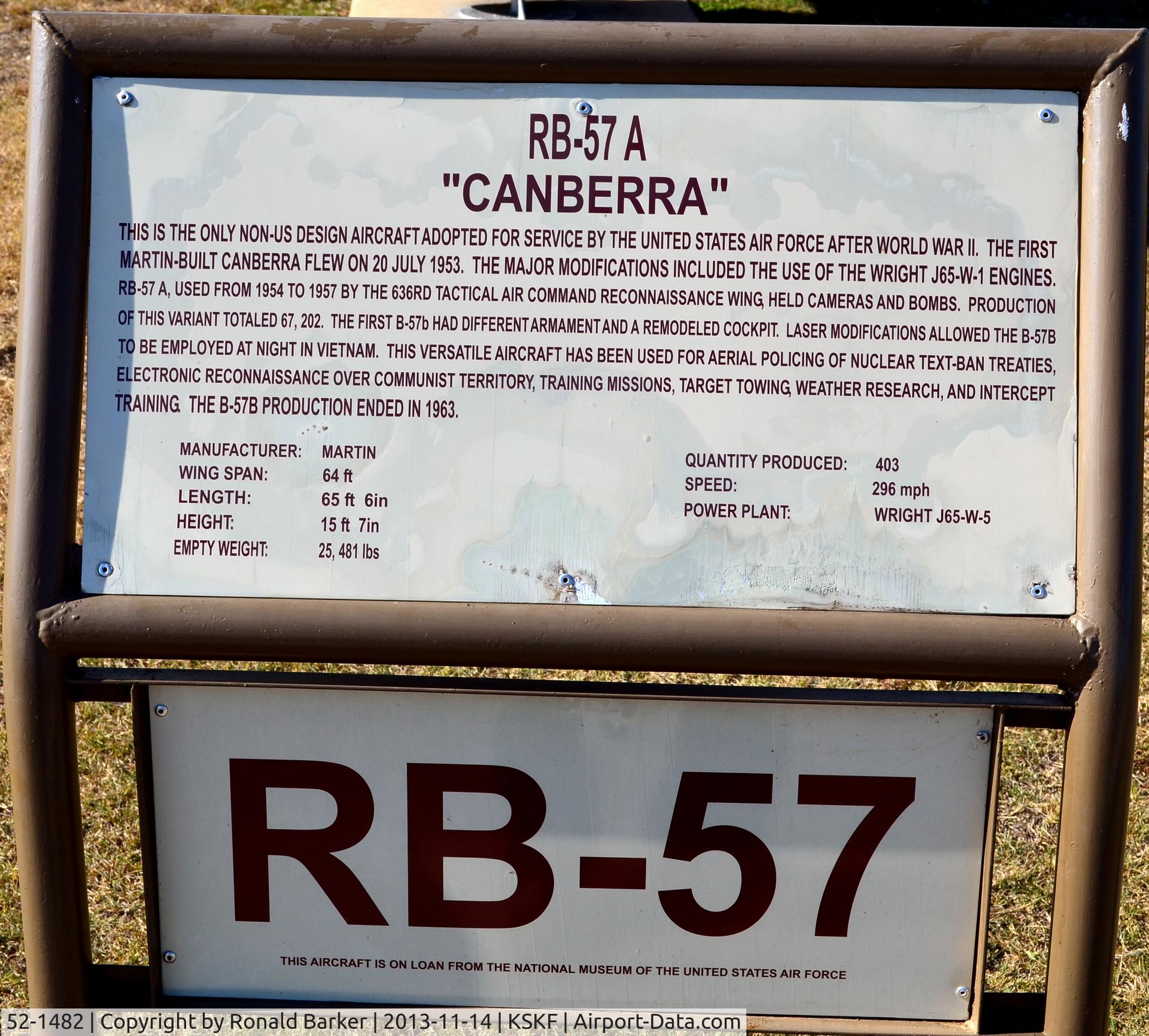 52-1482, 1952 Martin RB-57A Canberra C/N 065, Aircraft information marker, LMTC, TX