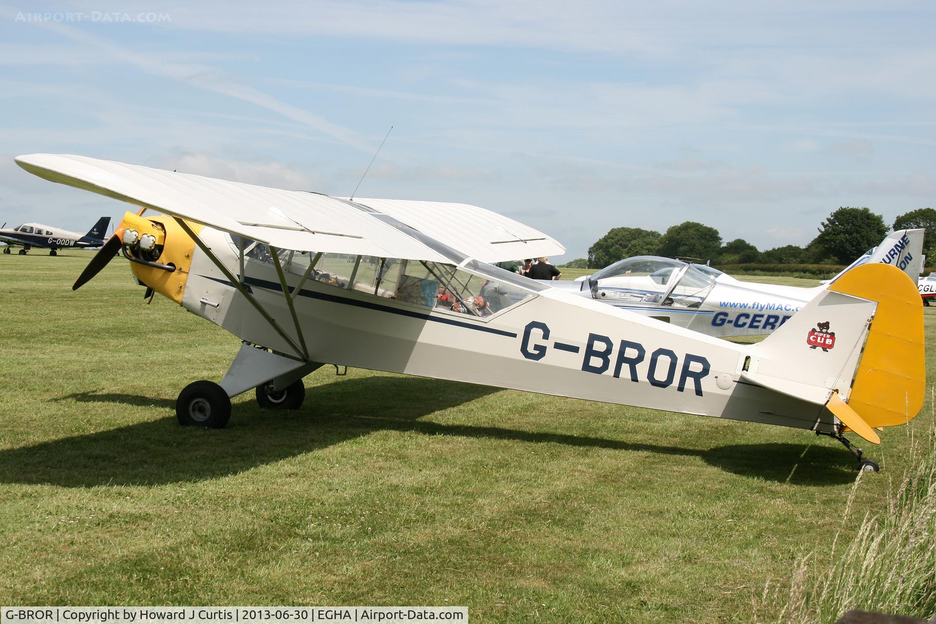 G-BROR, 1943 Piper L-4H Grasshopper (J3C-65D) C/N 10885, Privately owned, at the Pooley's Day Fly-In.