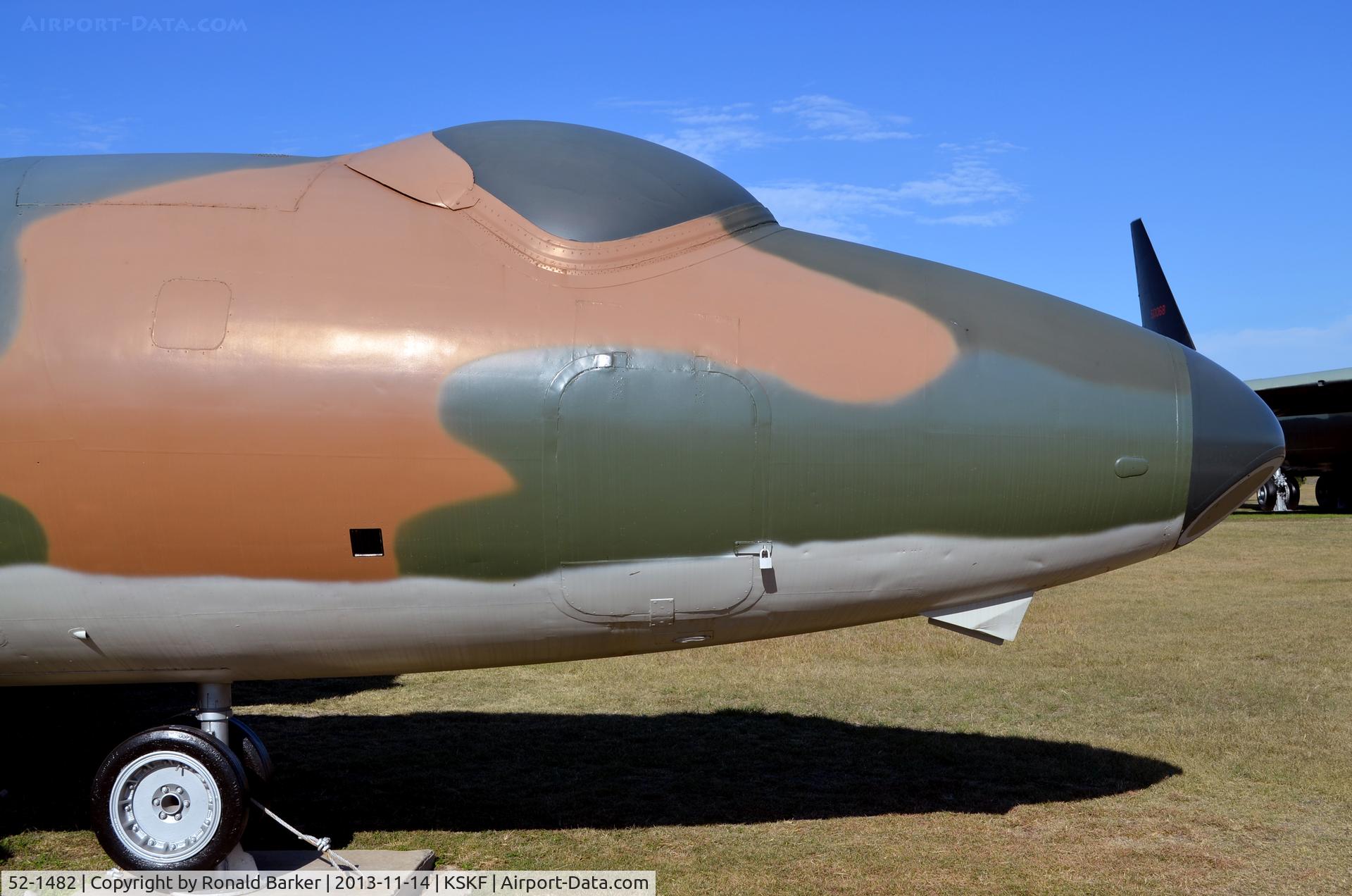 52-1482, 1952 Martin RB-57A Canberra C/N 065, Right side of aircraft nose, LMTC, TX