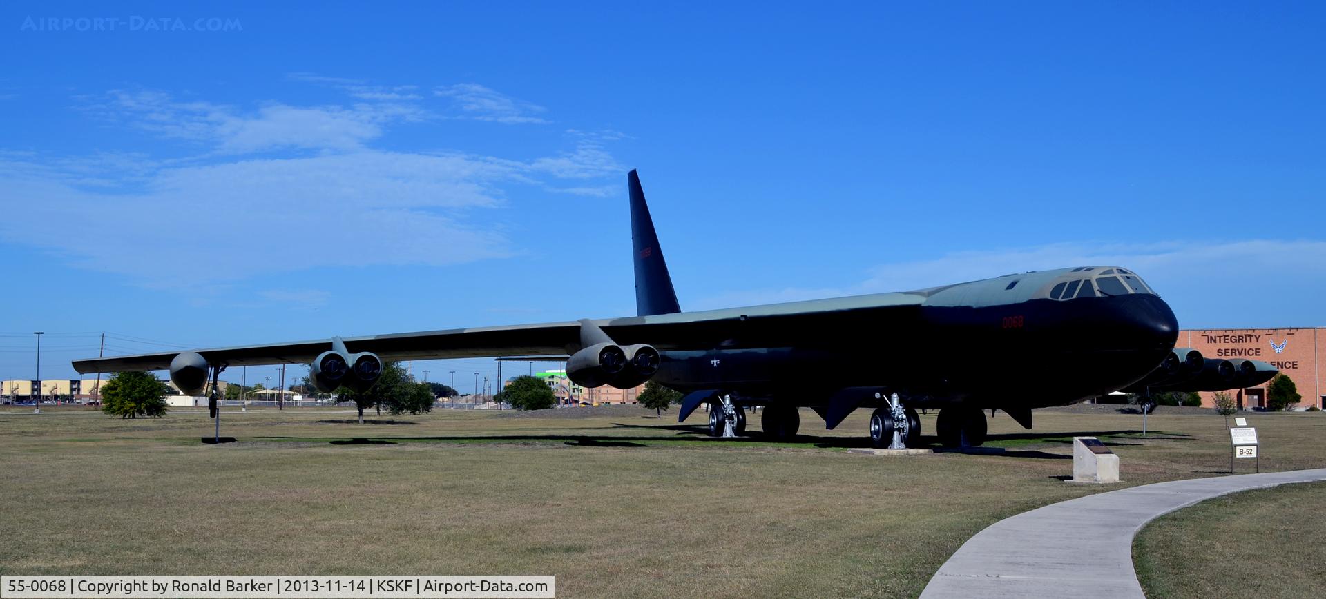 55-0068, 1955 Boeing B-52D-55-BO Stratofortress C/N 17184, LMTC, TX