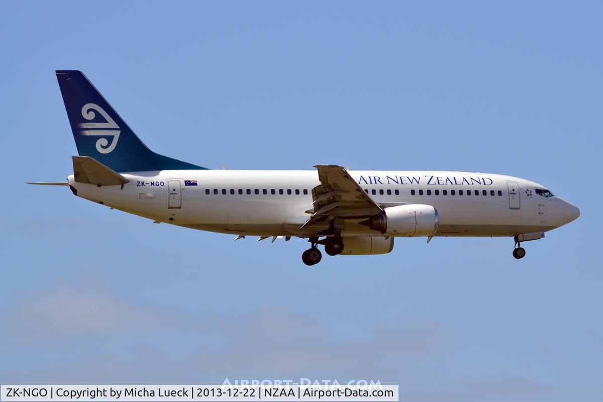 ZK-NGO, 1997 Boeing 737-37Q C/N 28548, At Auckland