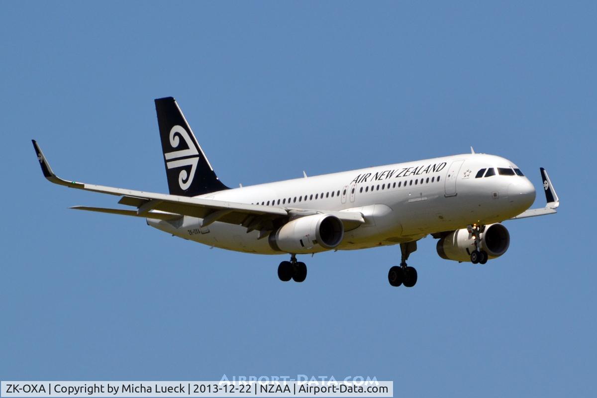 ZK-OXA, 2013 Airbus A320-232 C/N 5269, At Auckland