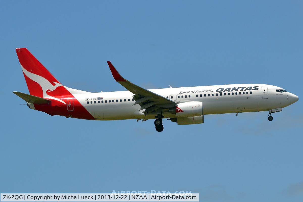 ZK-ZQG, 2011 Boeing 737-838 C/N 34190, At Auckland