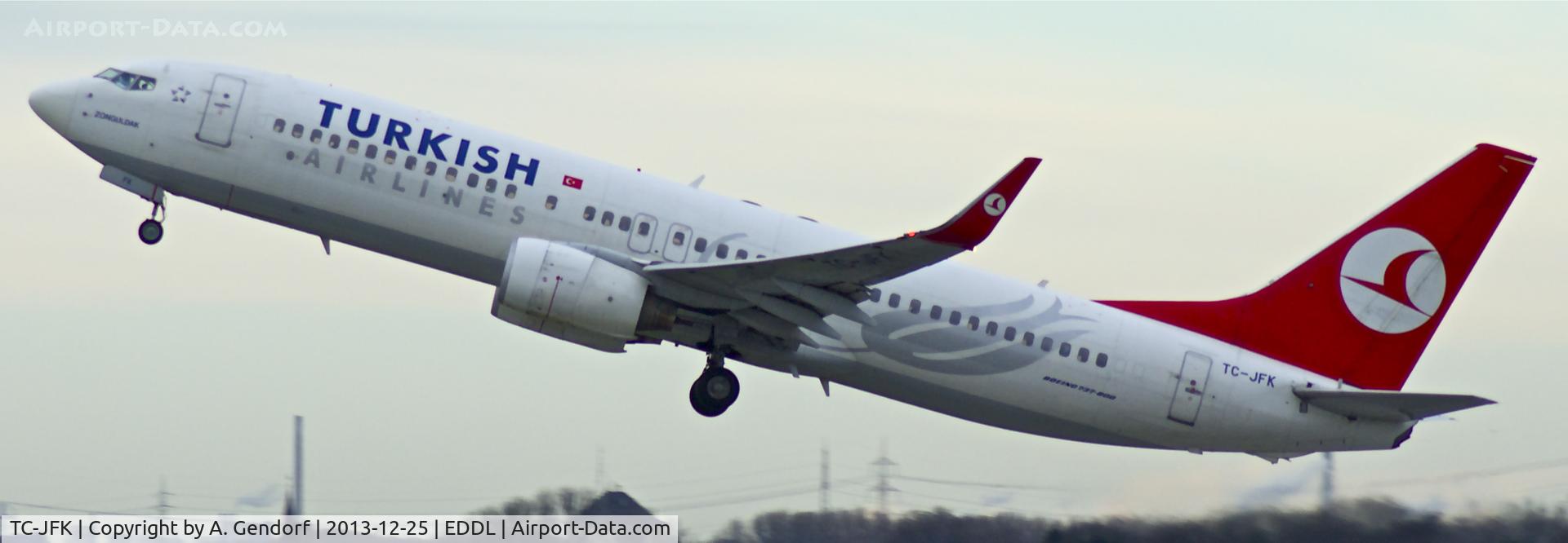 TC-JFK, 1999 Boeing 737-8F2 C/N 29773, Turkish Airlines, is climbing out at Düsseldorf Int´l(EDDL)