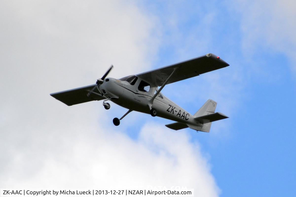 ZK-AAC, 2011 Cessna 162 Skycatcher C/N 16200060, At Ardmore
