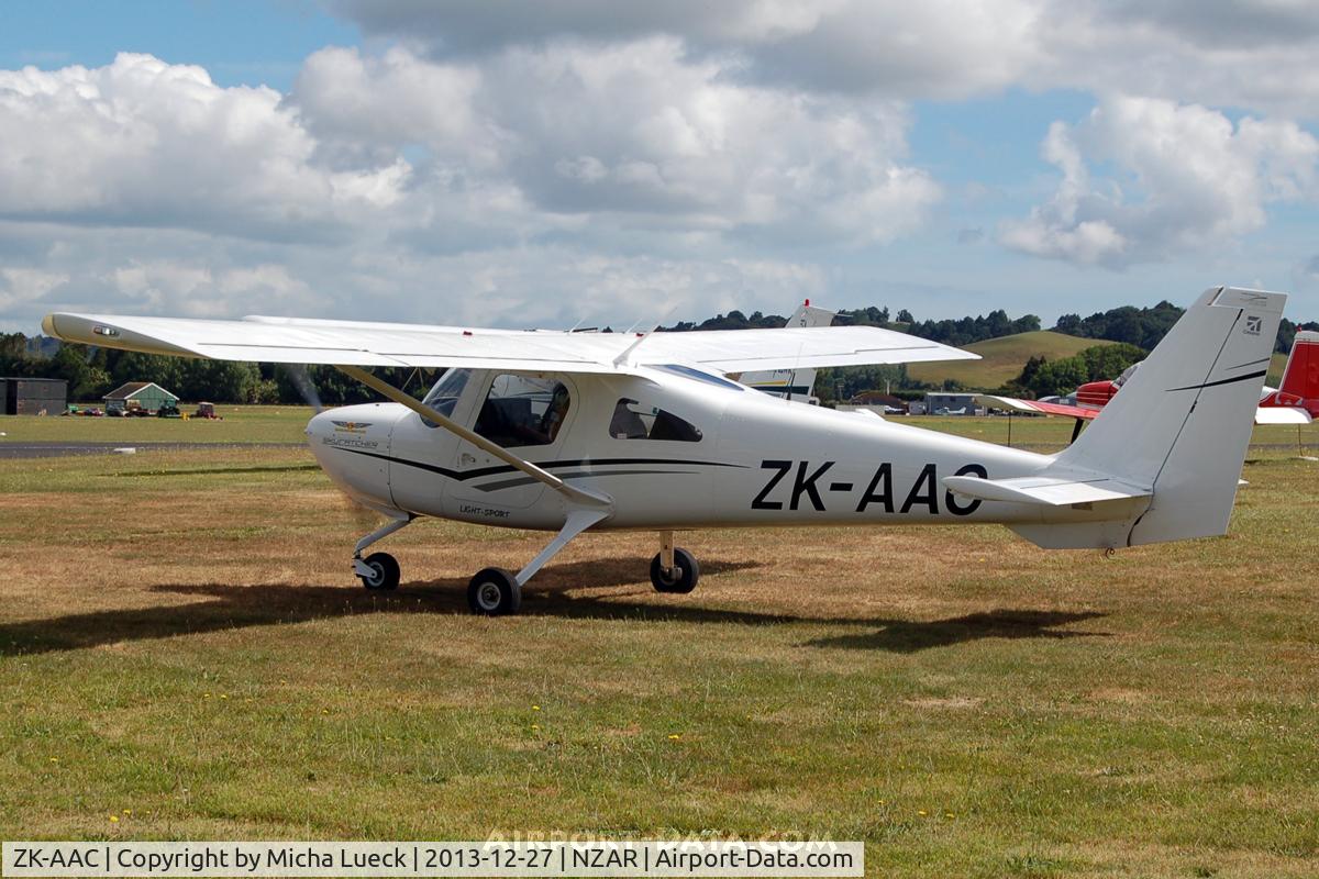 ZK-AAC, 2011 Cessna 162 Skycatcher C/N 16200060, At Ardmore