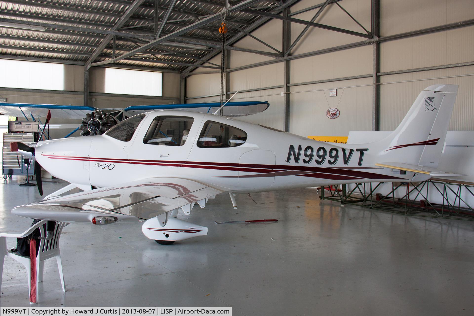 N999VT, 2002 Cirrus SR20 C/N 1246, A visitor, temporarily hangared here.