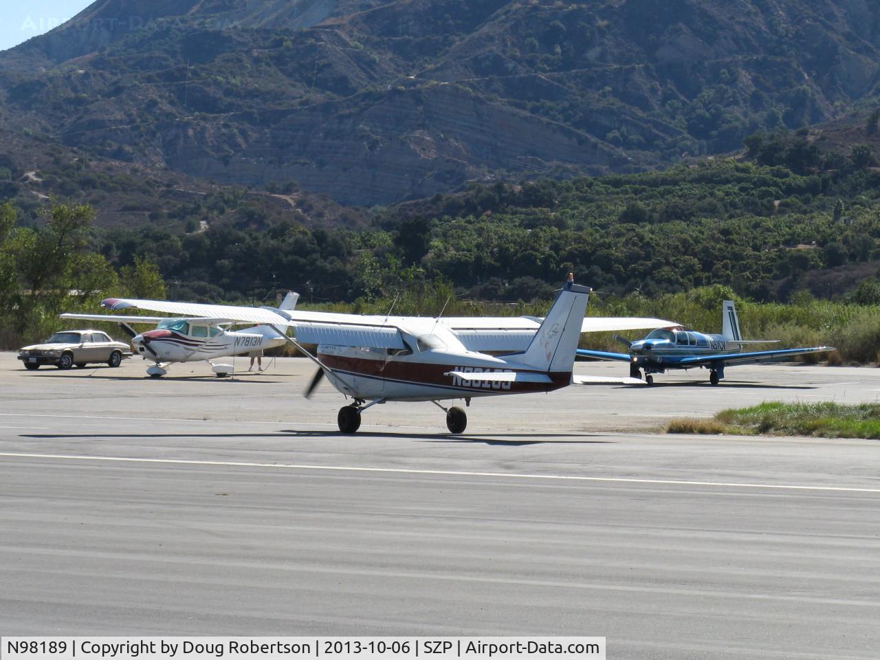 N98189, Cessna T-41B Mescalero C/N R172-0244, 1964 Cessna 172E, Continental O-300 145 Hp 6 cylinder, Las Vegas visitor, landing roll Rwy 04