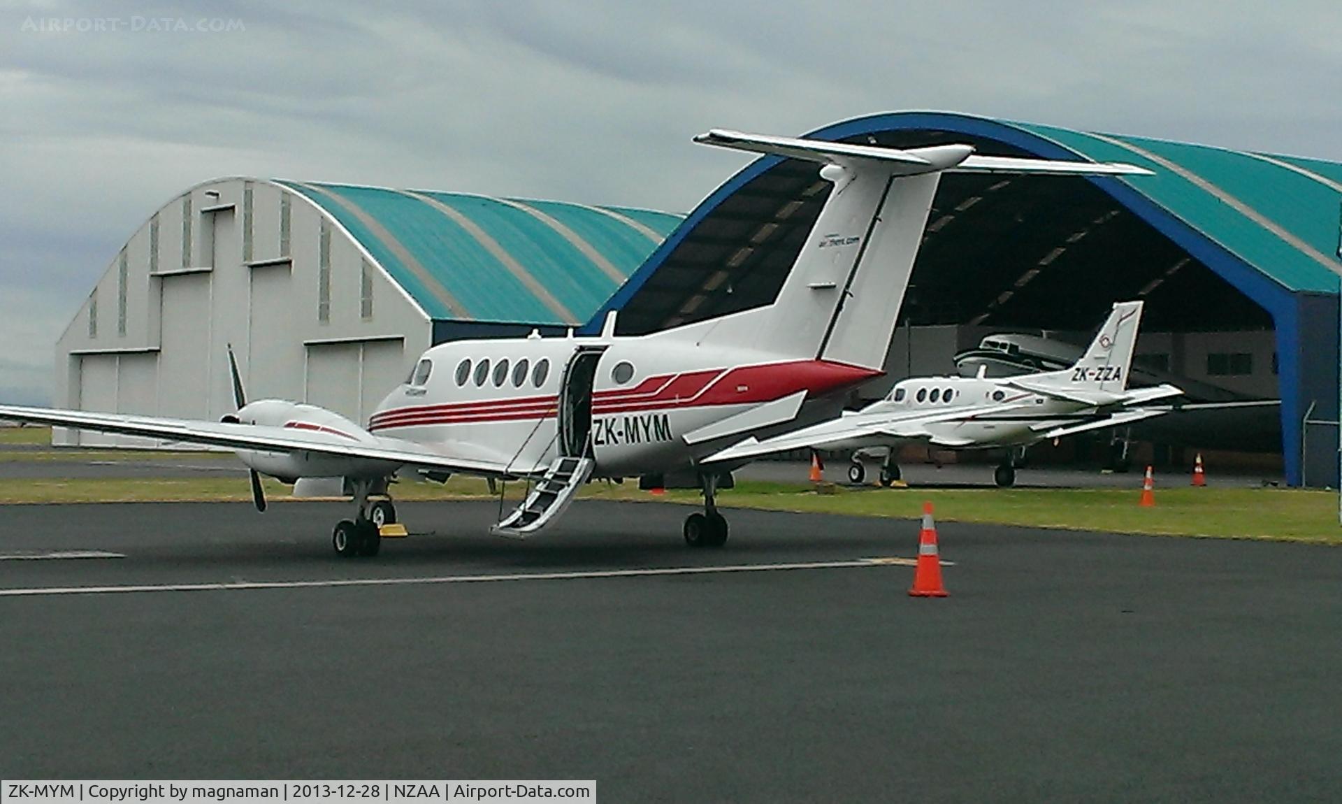 ZK-MYM, 1993 Beech B200 King Air C/N BB-1466, At Akl nice dc3, in background zk-awp