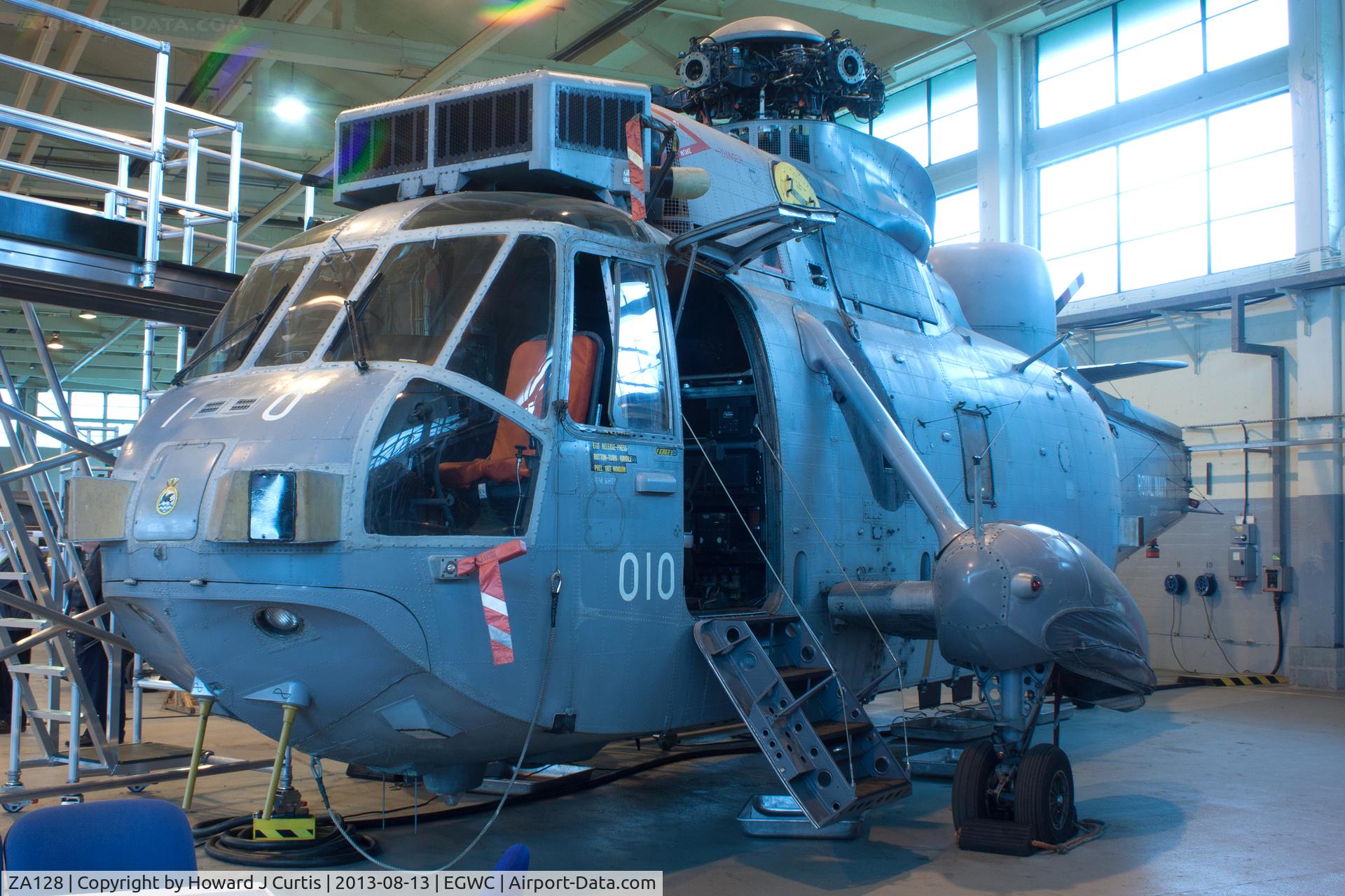 ZA128, 1980 Westland Sea King HAS.5 C/N WA889, Now a HAS.6, 1 SoTT.