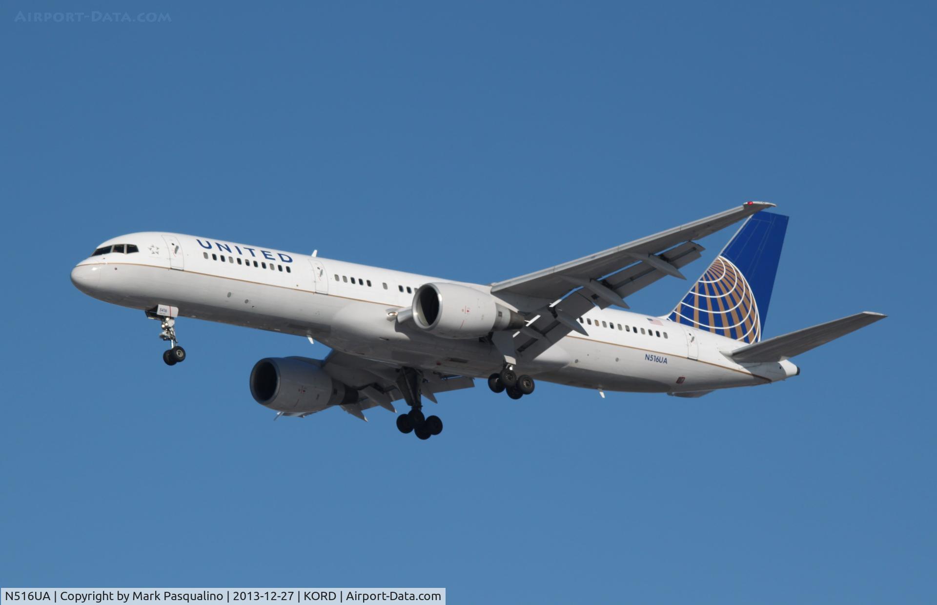 N516UA, 1990 Boeing 757-222 C/N 24860, Boeing 757-200