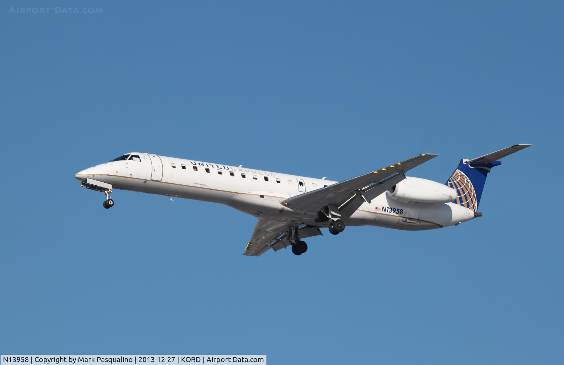 N13958, 1998 Embraer EMB-145LR C/N 145085, EMB-145LR