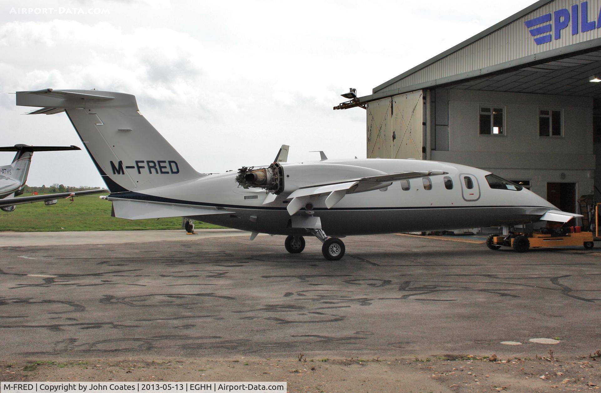 M-FRED, 2001 Piaggio P-180 Avanti C/N 1042, Receives attention at Pilatus Centre