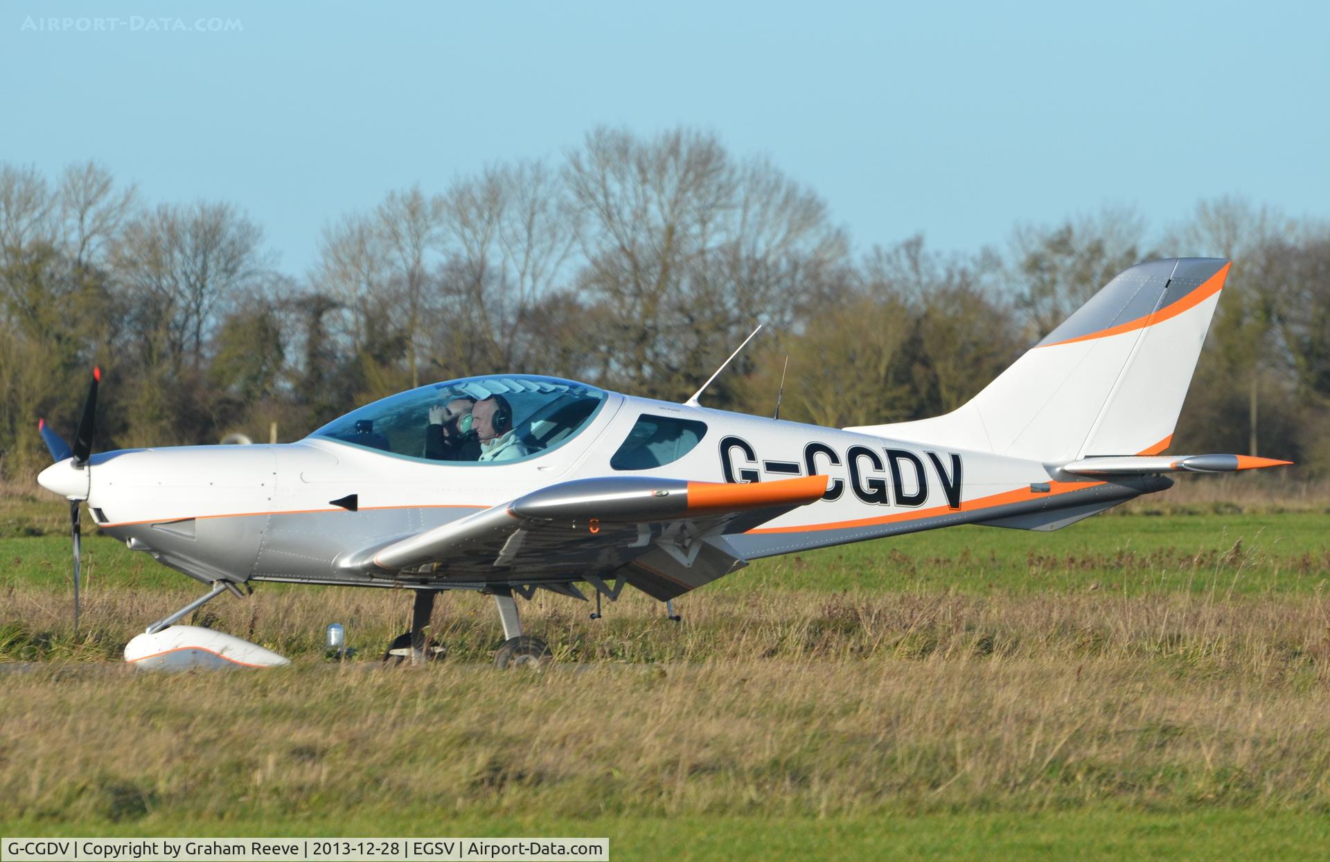 G-CGDV, 2009 CZAW Sportcruiser C/N 09SC285, Just landed.