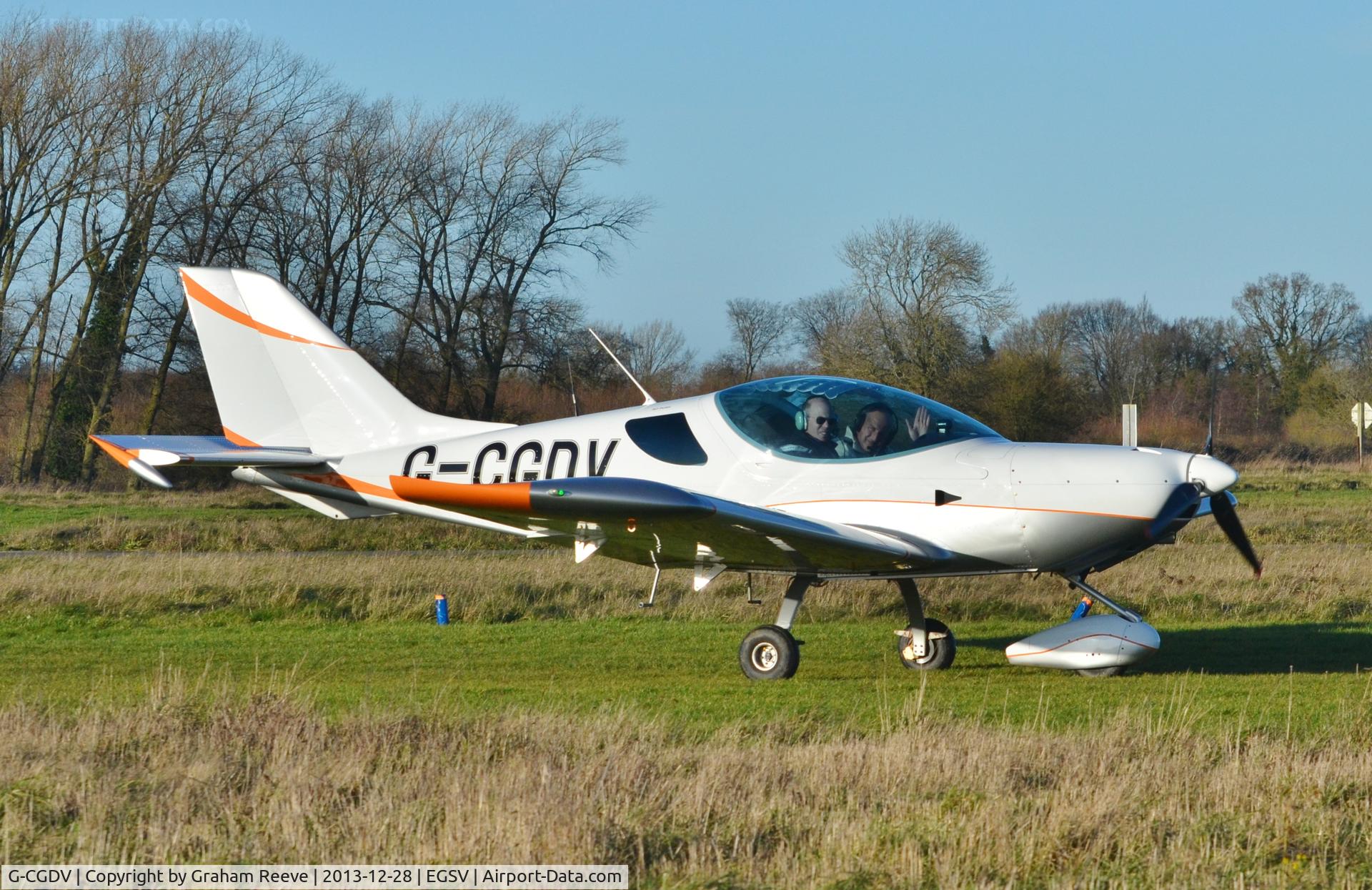 G-CGDV, 2009 CZAW Sportcruiser C/N 09SC285, Just landed.