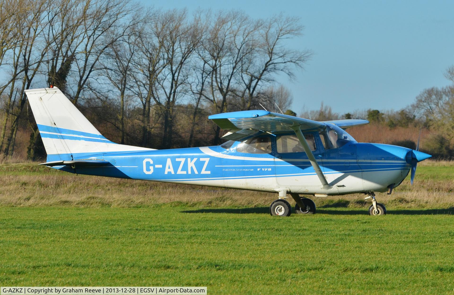 G-AZKZ, 1972 Reims F172L Skyhawk C/N 0814, Just landed.