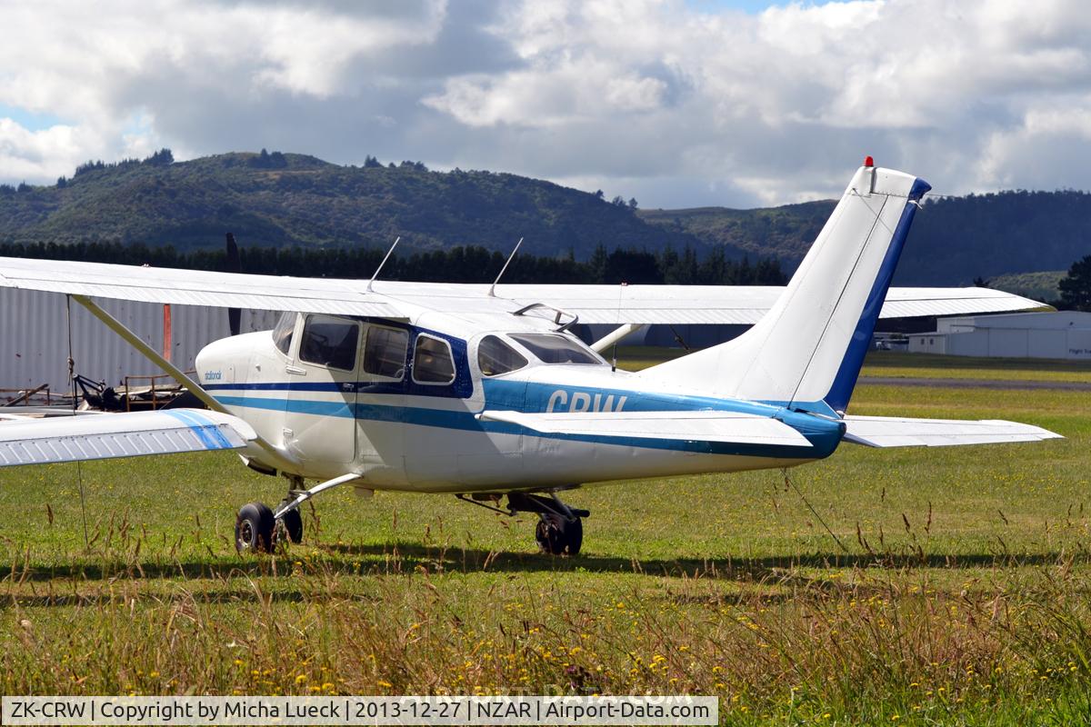 ZK-CRW, 1976 Cessna TU206F Turbo Stationair C/N U20603434, At Ardmore