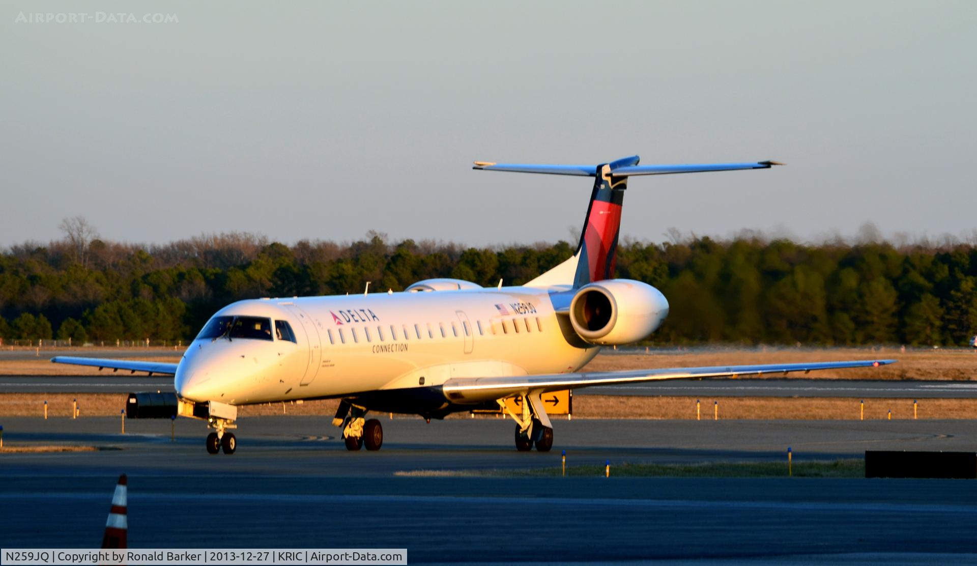N259JQ, 2003 Embraer ERJ-145LR (EMB-145LR) C/N 145763, Taxi RIC